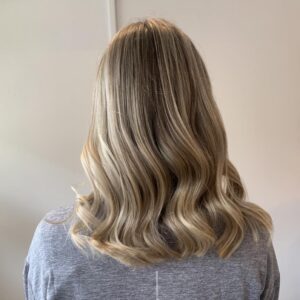 Salon Twenty 2 8