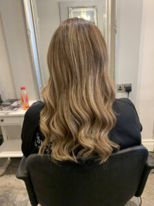 Salon Twenty 2 9