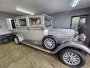 Glendale Limousines 19