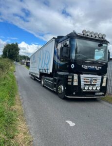 Brothers Furniture and Interiors Removals 12