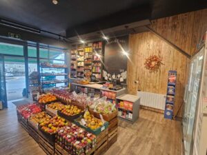 Roots and Fruits 2